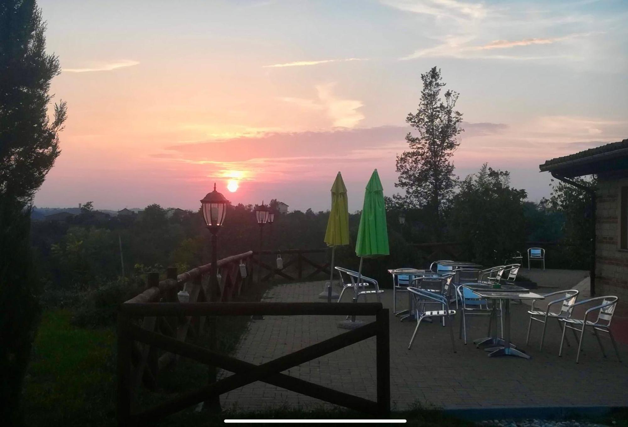 Tormalina Rosa Presso La Bordona Villa Vignale Buitenkant foto